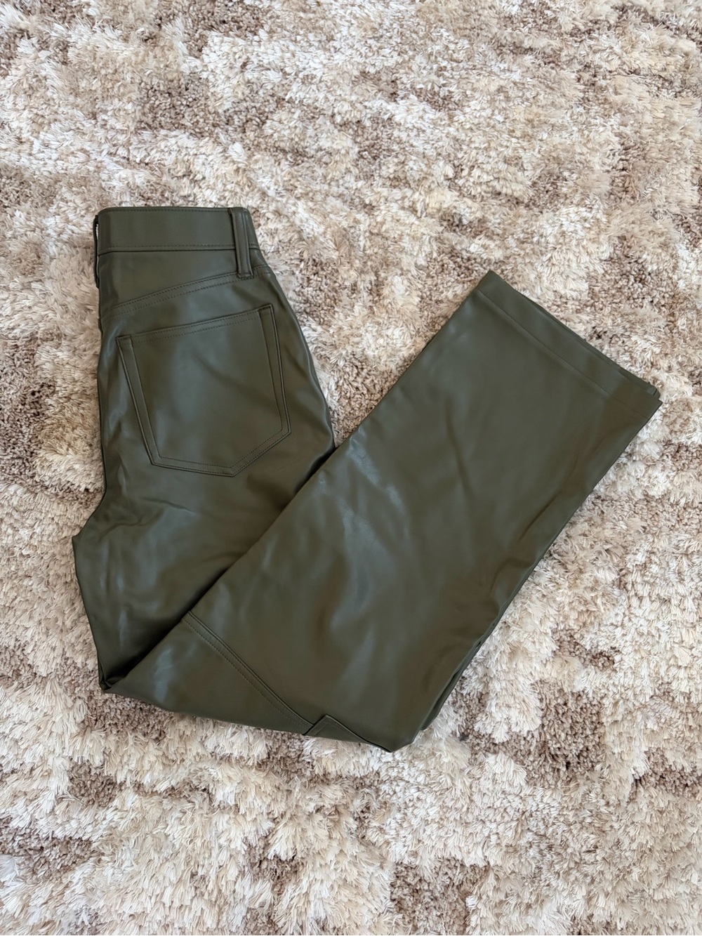 NEW Abercrombie Women’s size 26 2S  Green Cargo Faux-Leather Pants - Picture 5 of 5